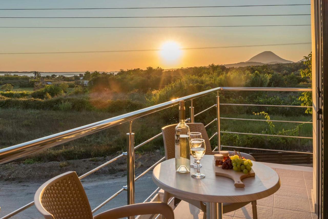 Villa Nissos Línia Esterno foto